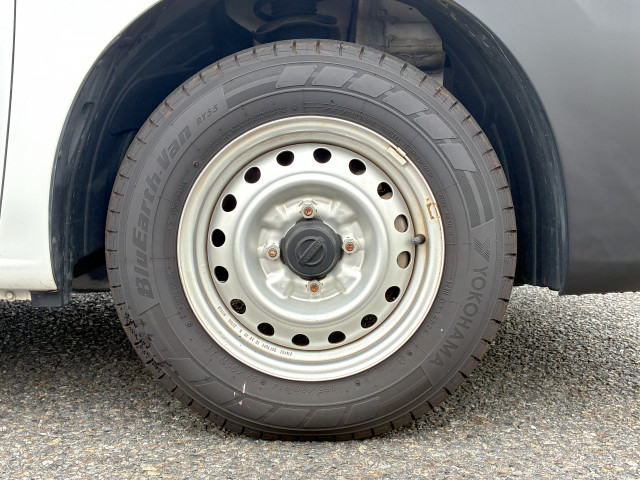 日産自動車 小型 冷蔵冷凍バン DBF-VM20(110056) 36枚目