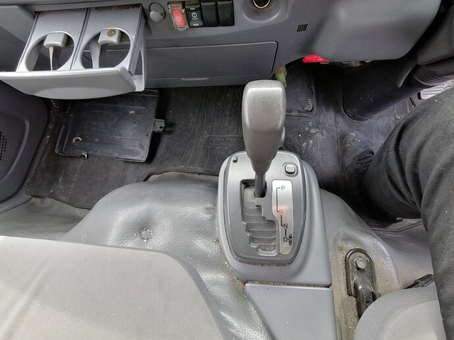 いすゞ エルフ 小型 バン TKG-NLR85AN(5355) 33枚目
