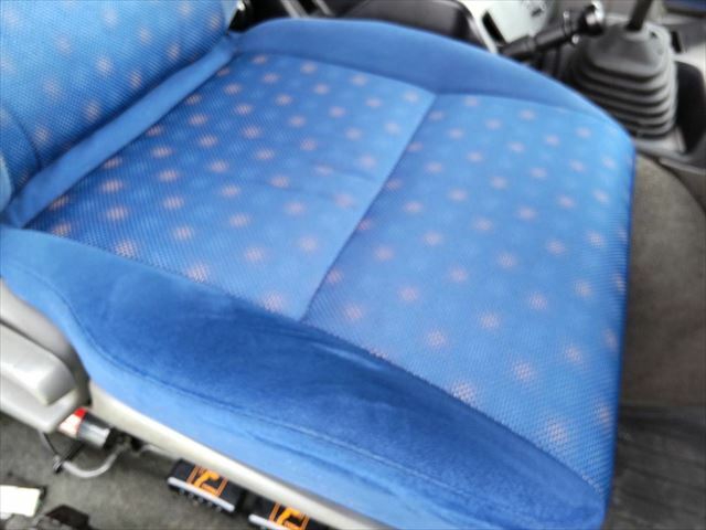 いすゞ ギガ 大型 トラクタ LKG-EXD52AD(9996) 25枚目