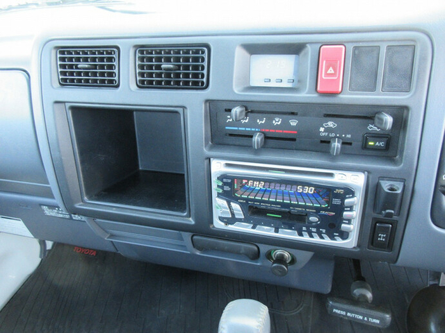 トヨタ トヨエース 小型 平ボディ KC-LY161(7684) 28枚目