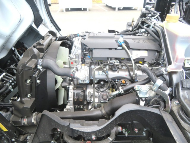 三菱ふそう キャンター 小型 コンテナ専用車 2RG-FBAV0(111621) 12枚目