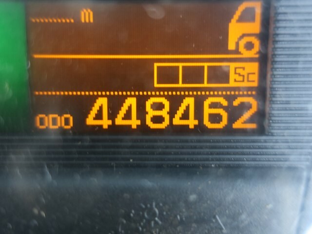 UDトラックス（日産） クオン 大型 ウィング QKG-CG5ZE(40894) 17枚目