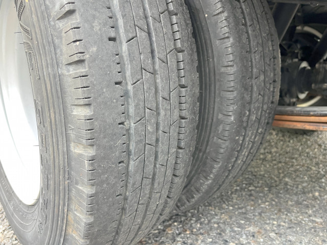 いすゞ エルフ 小型 平ボディ TRG-NHR85A(109239) 44枚目
