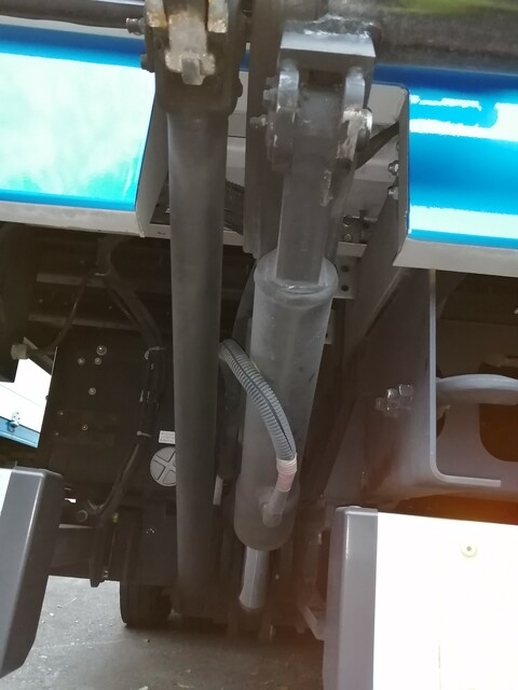 Isuzu forward Middle Wing body TKG-FRR90S2(5515) 54枚目