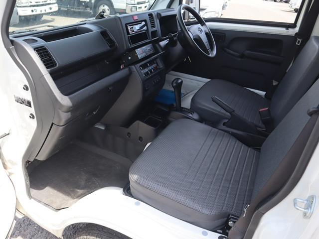 トヨタ 軽 冷蔵冷凍バン 3BD-S500U(90681) 37枚目