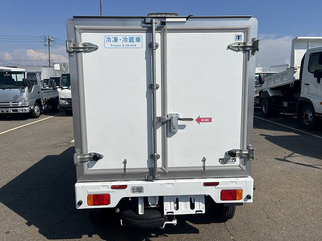 スズキ キャリィ 軽 冷蔵冷凍バン EBD-DA16T(78309) 15枚目