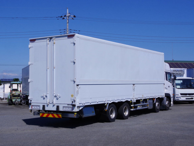 UDトラックス（日産） クオン 大型 ウィング 2PG-CG5CA(112290) 4枚目