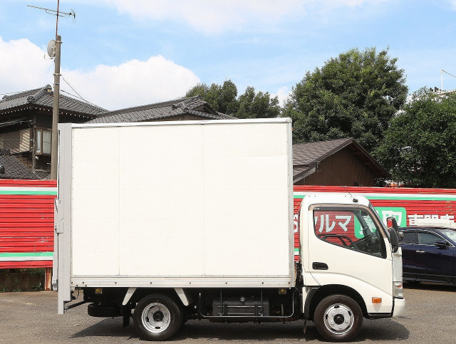 日野 デュトロ 小型 バン TKG-XZC605M(109376) 6枚目