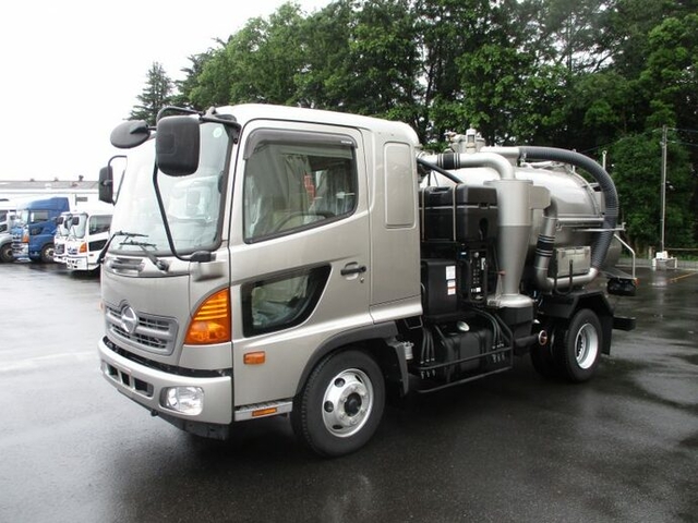 日野 レンジャー 中型 バキュームダンパー/汚泥吸引車 SDG-FD7JDAA(9624) 1枚目