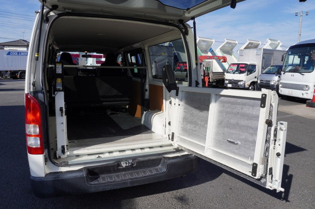 トヨタ 小型 Translation missing: ja.item.body_keijou_enum.body_keijou_light_van CBF-TRH200V(106624) 24枚目