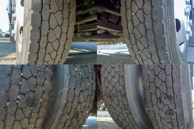 いすゞ エルフ 小型 平ボディ（クレーン付） 2RG-NPR88YN(110290) 26枚目