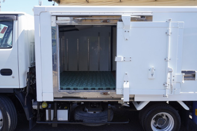 いすゞ エルフ 小型 冷蔵冷凍バン TPG-NHR85AN(110523) 18枚目