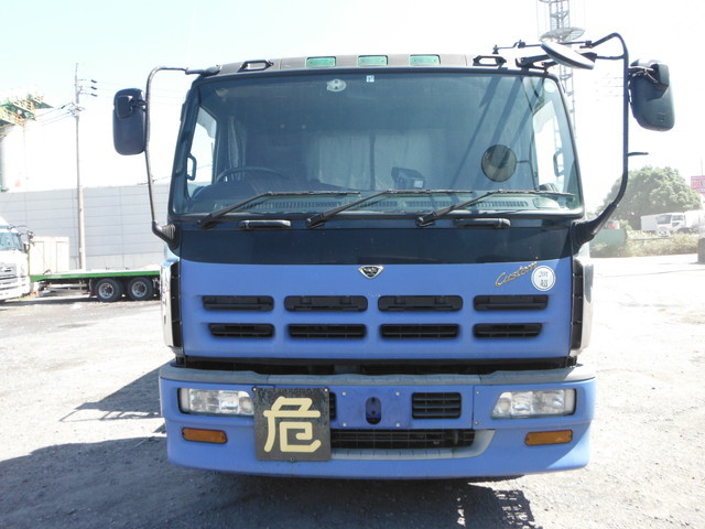いすゞ ギガ 大型 タンクローリー KC-CYL50V2W(1108) 3枚目
