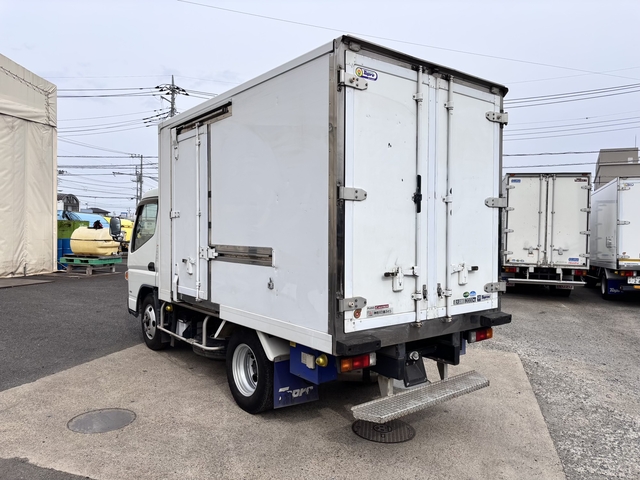 三菱ふそう キャンター 小型 冷蔵冷凍バン TPG-FEA50(108212) 7枚目