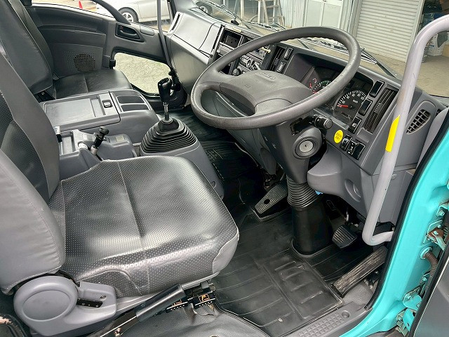 いすゞ フォワード 増トン ミキサー車 QDG-FVZ34U2(105909) 20枚目