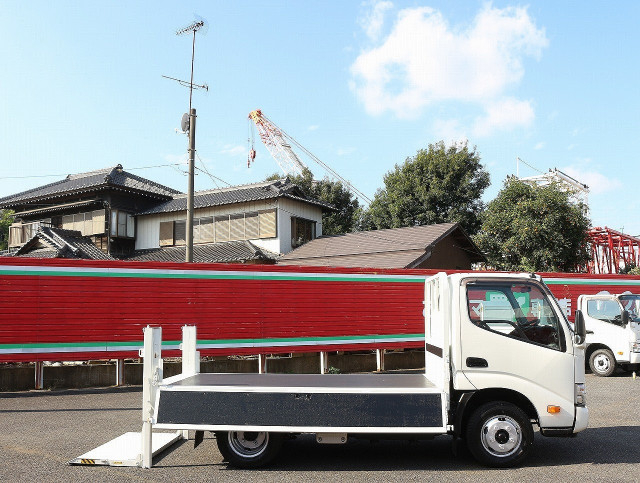 Hino dutro Small Flat body 2RG-XZU605M(95799) 20枚目