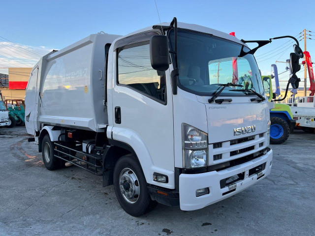 いすゞ フォワード 中型 塵芥車（プレス式） SKG-FSR90S2(84827) 3枚目