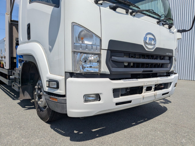 UDトラックス（日産） コンドル 中型 平ボディ（クレーン付） 2RG-BTR90U2(105351) 25枚目