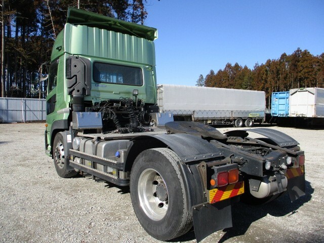 UDトラックス（日産） クオン 大型 トラクタ QKG-GK6XAD(9277) 7枚目