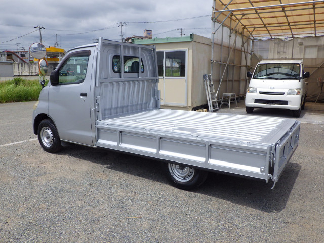トヨタ ライトエース 小型 平ボディ DBF-S402U(109584) 22枚目