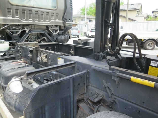 いすゞ フォワード 増トン 土砂ダンプ LPG-FTR90S2(10906) 28枚目