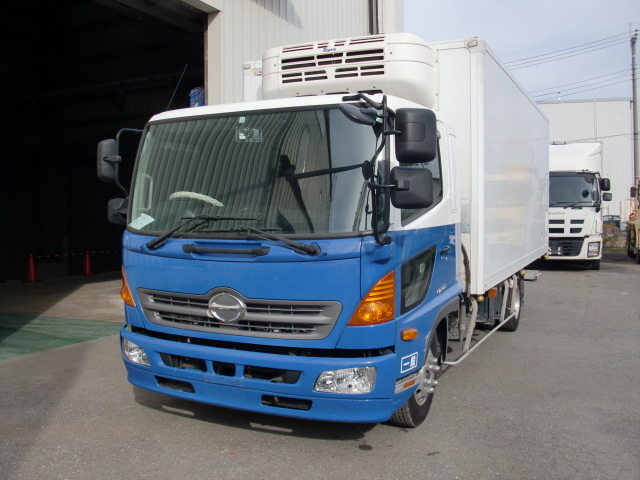 日野 レンジャー 中型 冷蔵冷凍バン SKG-FD9JJAA(10190) 4枚目