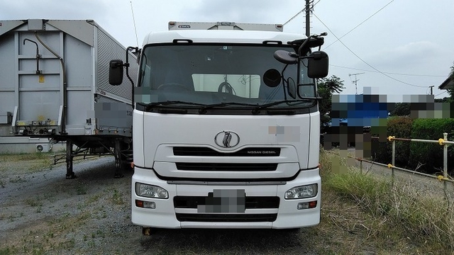 Nissan UD quon Large Tractor ADG-GK4XAB(3251) 2枚目