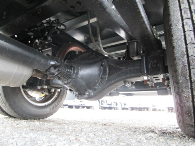 三菱ふそう キャンター 小型 バン 2PG-FEB50(9540) 25枚目