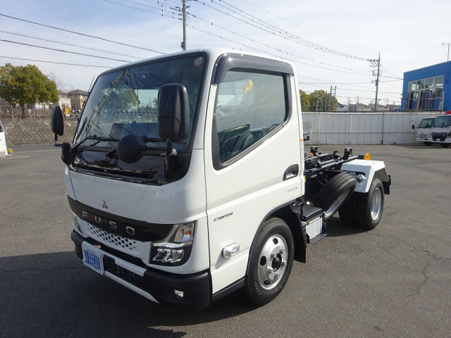 三菱ふそう キャンター 小型 コンテナ専用車 2RG-FBAV0(101135) 1枚目