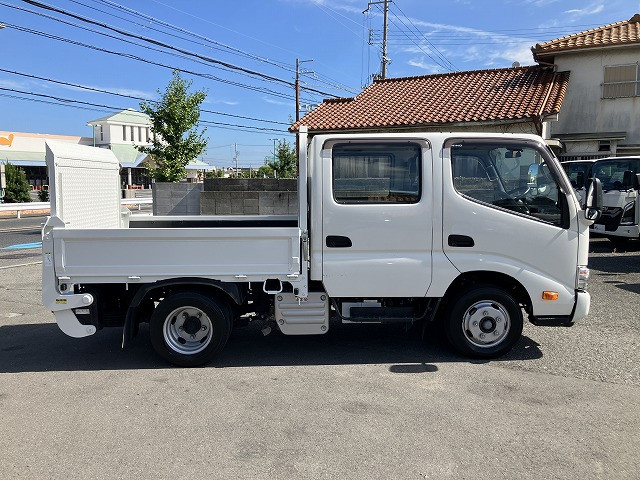 日野 デュトロ 小型 Wキャブ 2RG-XZU605M(109417) 5枚目