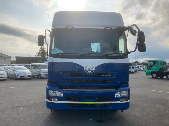 UDトラックス（日産） クオン 大型 トラクタ QKG-GK5XAB(11903) 3枚目