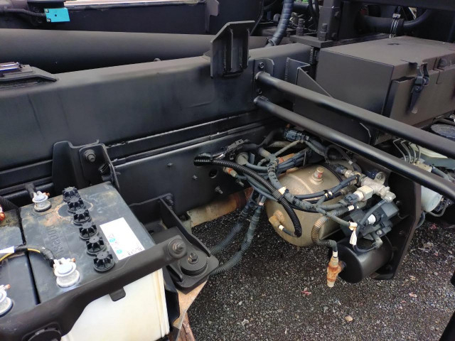 日野 レンジャー 中型 コンテナ専用車 2KG-FC2ABA(110813) 34枚目