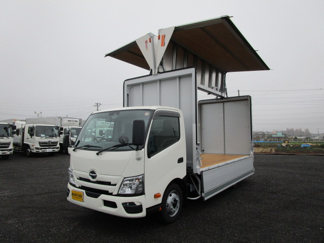 日野 デュトロ 小型 ウィング 2WG-XZU713N(113698) 5枚目