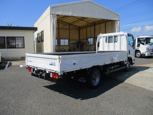 いすゞ エルフ 小型 平ボディ 2RG-NLR88AR(35244) 4枚目