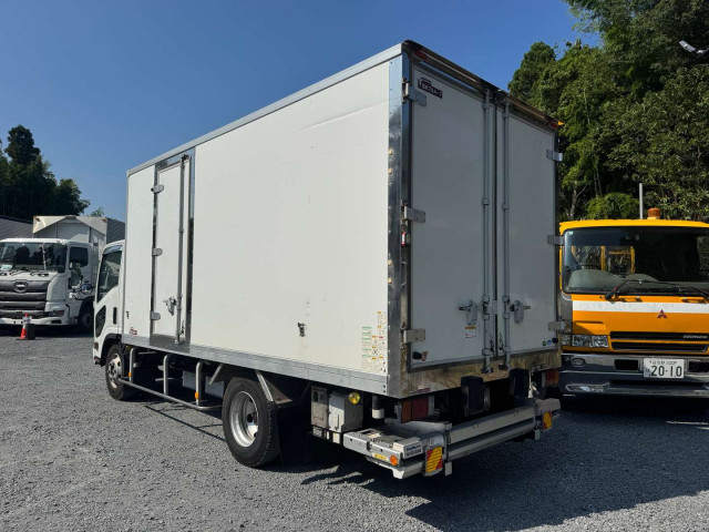 いすゞ エルフ 小型 冷蔵冷凍バン 2RG-NPR88YN(110488) 5枚目