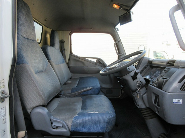 Mitsubishi Fuso canter Small Box body KK-FE82EEV(7720) 33枚目