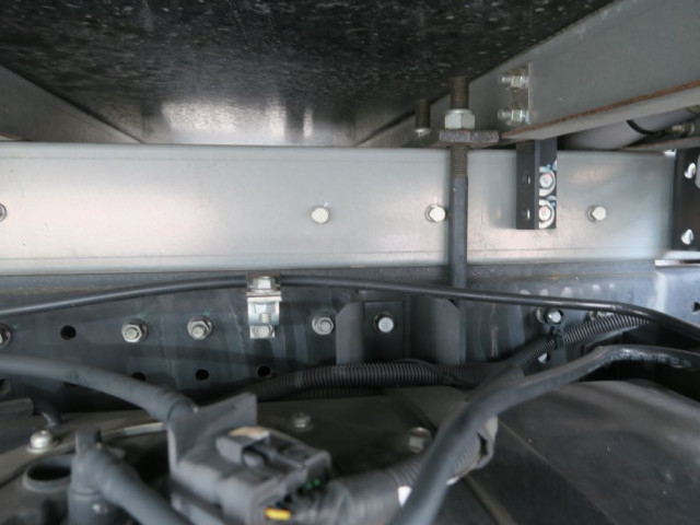 Mitsubishi Fuso canter Small Freezer box_body 2RG-FBAV0(88983) 40枚目