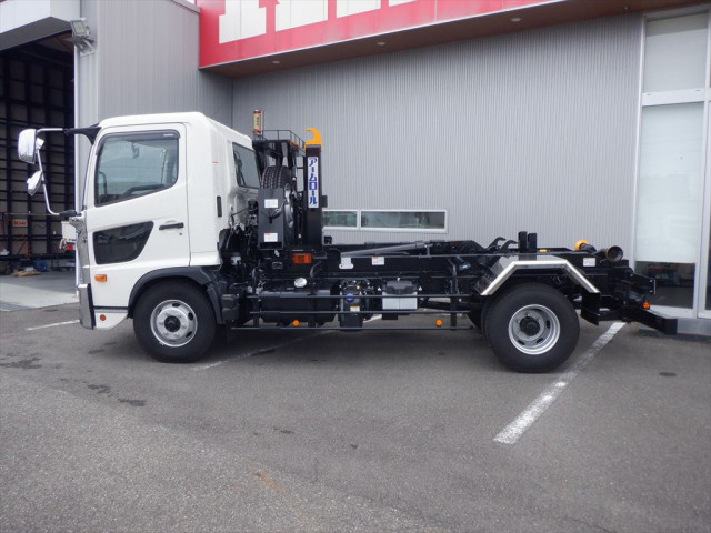 日野 レンジャー 増トン コンテナ専用車 2KG-GC2ABA(107182) 3枚目