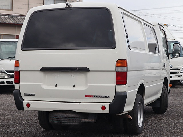 日野 デュトロ 小型 バン TKG-XZC605Y(100325) 3枚目