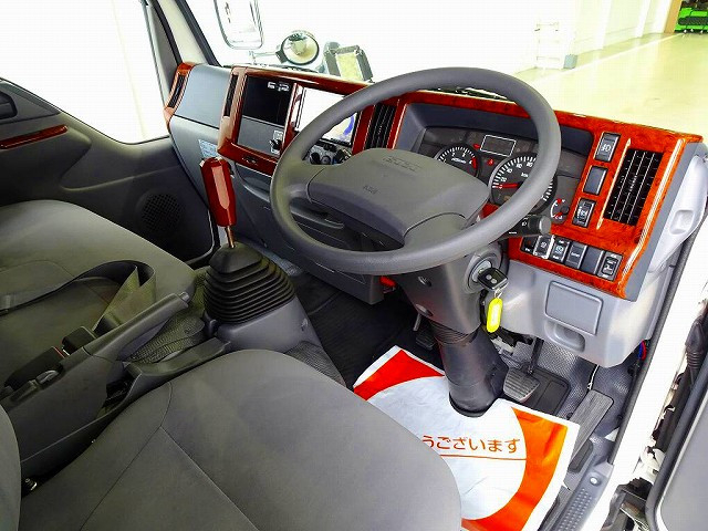 いすゞ エルフ 小型 Wキャブ TPG-NJR85A(95679) 5枚目