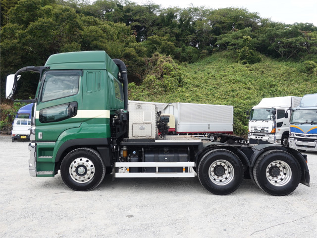 三菱ふそう スーパーグレート 大型 トラクタ 2KG-FV70HJR(111603) 9枚目