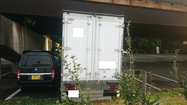 いすゞ エルフ 中型 冷蔵冷凍バン BDG-NMR85AN(2189) 5枚目