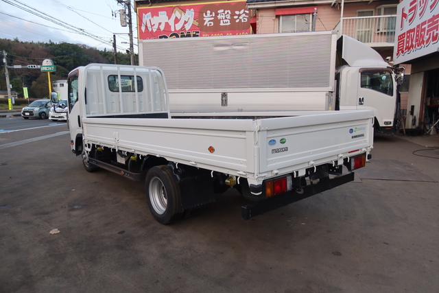 マツダ タイタン 小型 平ボディ TRG-LLR85AR(108241) 5枚目
