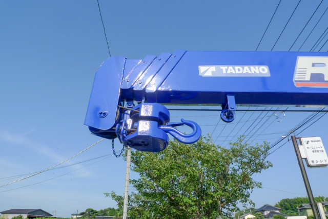 いすゞ エルフ 小型 平ボディ（クレーン付） 2RG-NPR88YN(110290) 18枚目