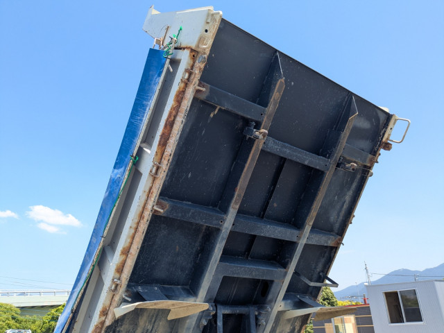 三菱ふそう キャンター 小型 土砂ダンプ 2RG-FBA60(106140) 15枚目