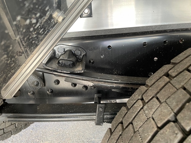 三菱ふそう ファイター 中型 冷蔵冷凍ウィング 2KG-FK62F(12736) 9枚目