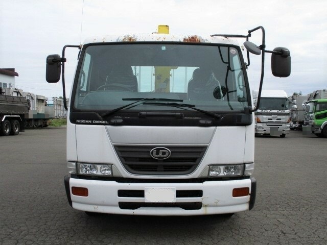 UDトラックス（日産） コンドル 中型 平ボディ（クレーン付） KK-MK252KH(8505) 2枚目