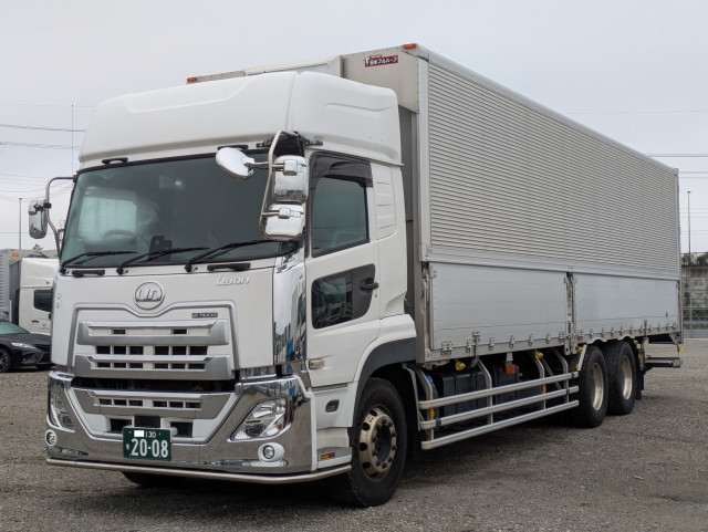 UDトラックス（日産） クオン 大型 ウィング 2PG-CD5CA(112983) 1枚目