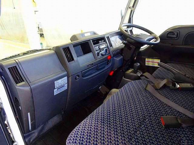 日産自動車 アトラス 小型 平ボディ 2RG-AHS88A(105286) 7枚目