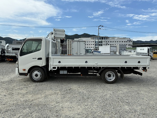 Hino dutro Small Flat body TKG-XZC710M(110213) 4枚目